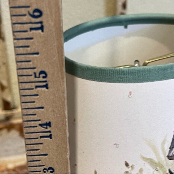 Vintage Homestead Shoppe table lamp 15” h - Picture 8 of 13